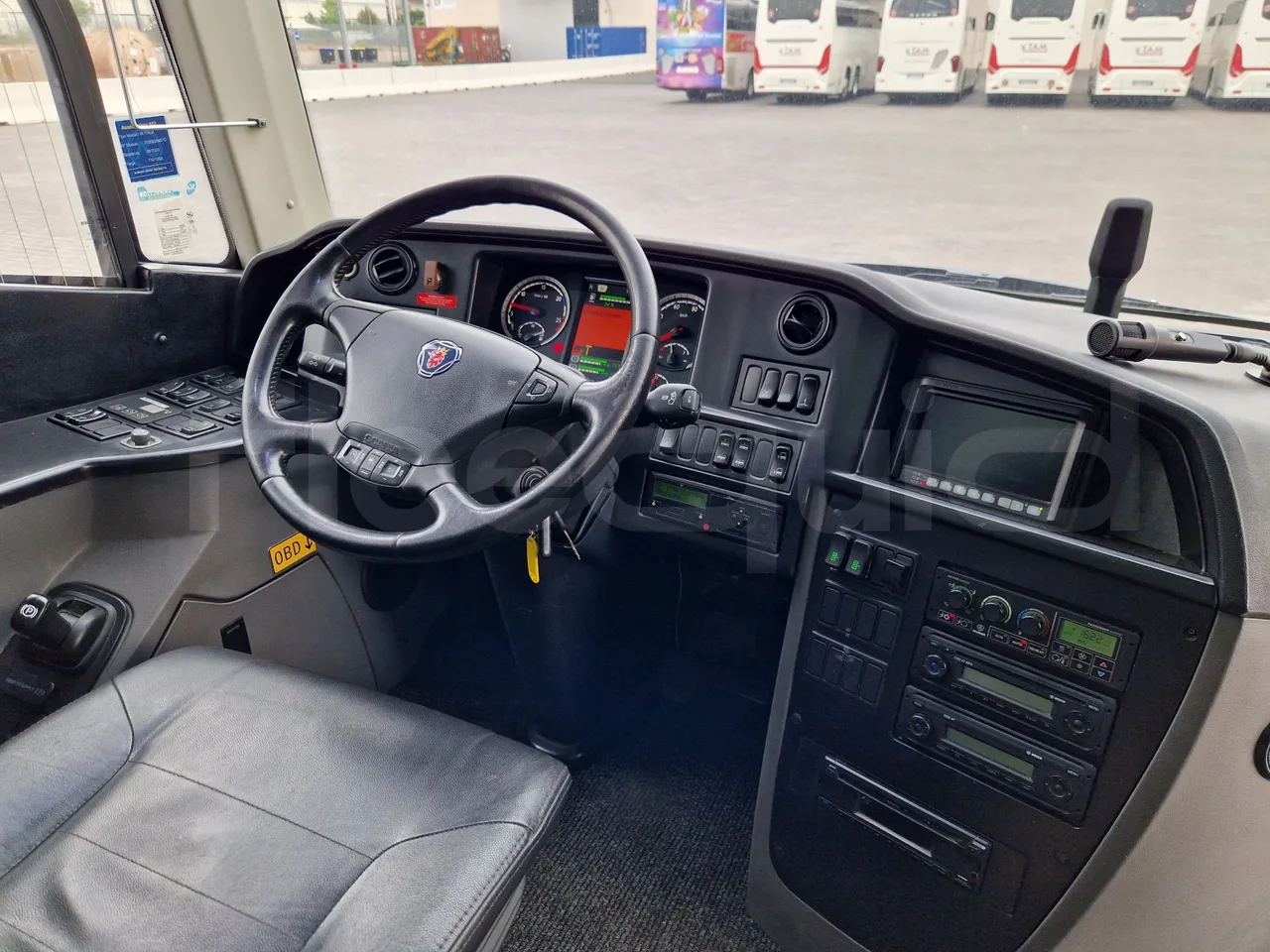 Scania Touring HD Touring HD/ Euro 6 - 302 Kw - 12,090 Mt - buttons panels on (mandatory for bus to scrap)