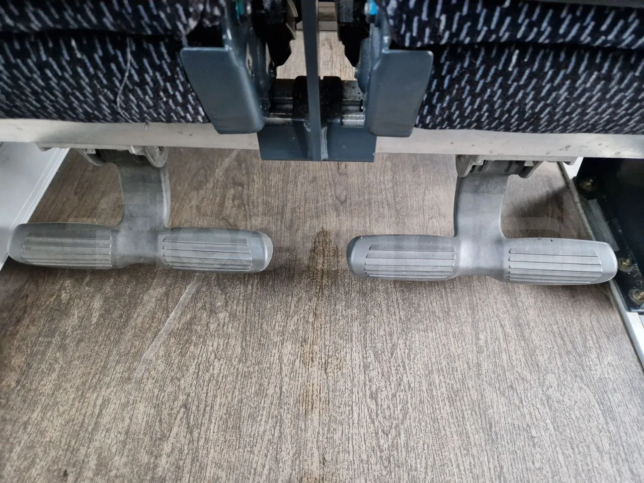 Scania Touring HD Touring HD/ Euro 6 - 302 Kw - 12,090 Mt - power outlets detail
