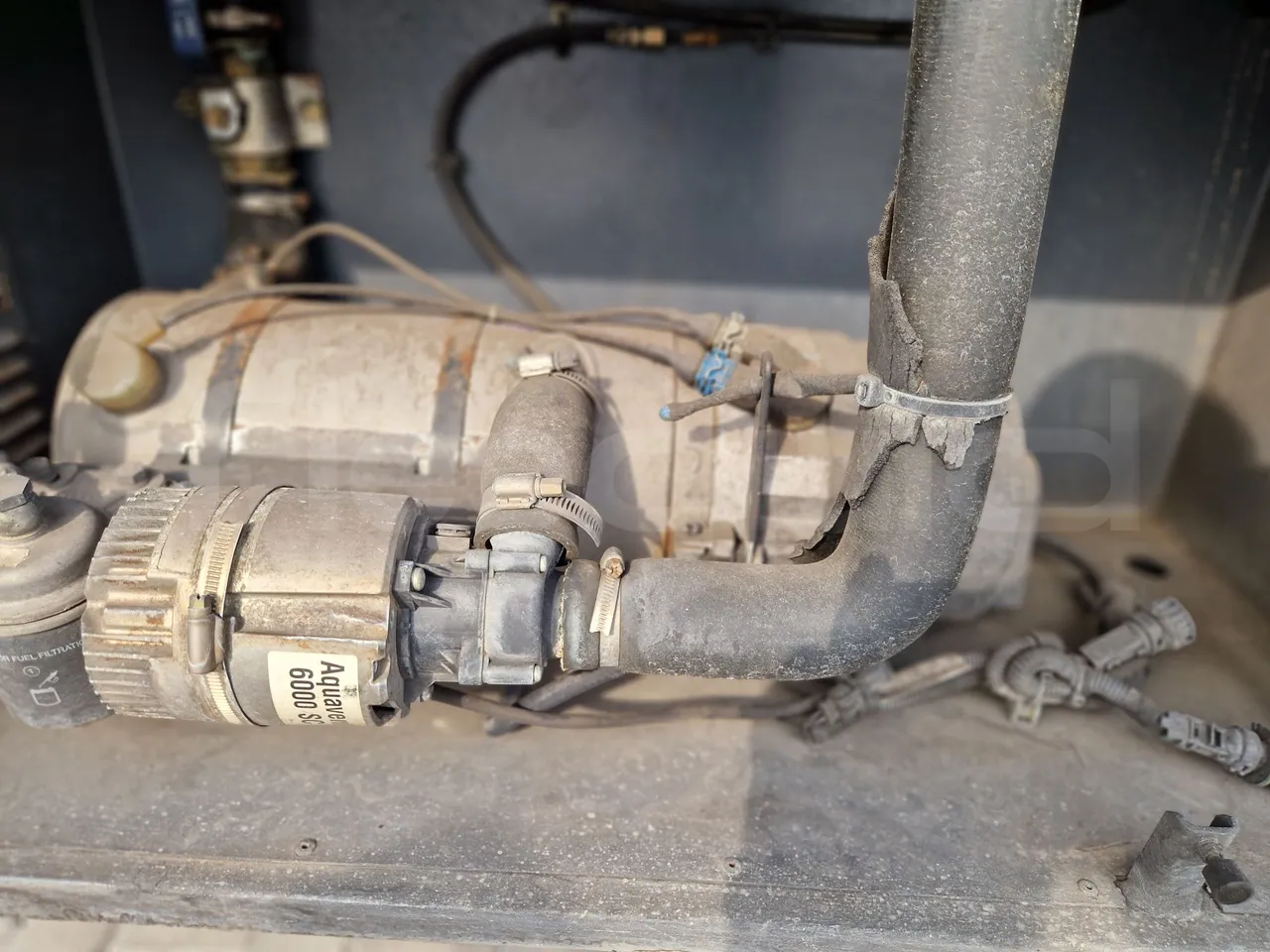 Scania Touring HD Touring HD/ Euro 6 - 302 Kw - 12,090 Mt - preheater webasto photo