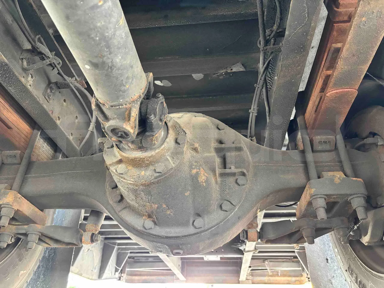 International IC3S530 - differential photo
