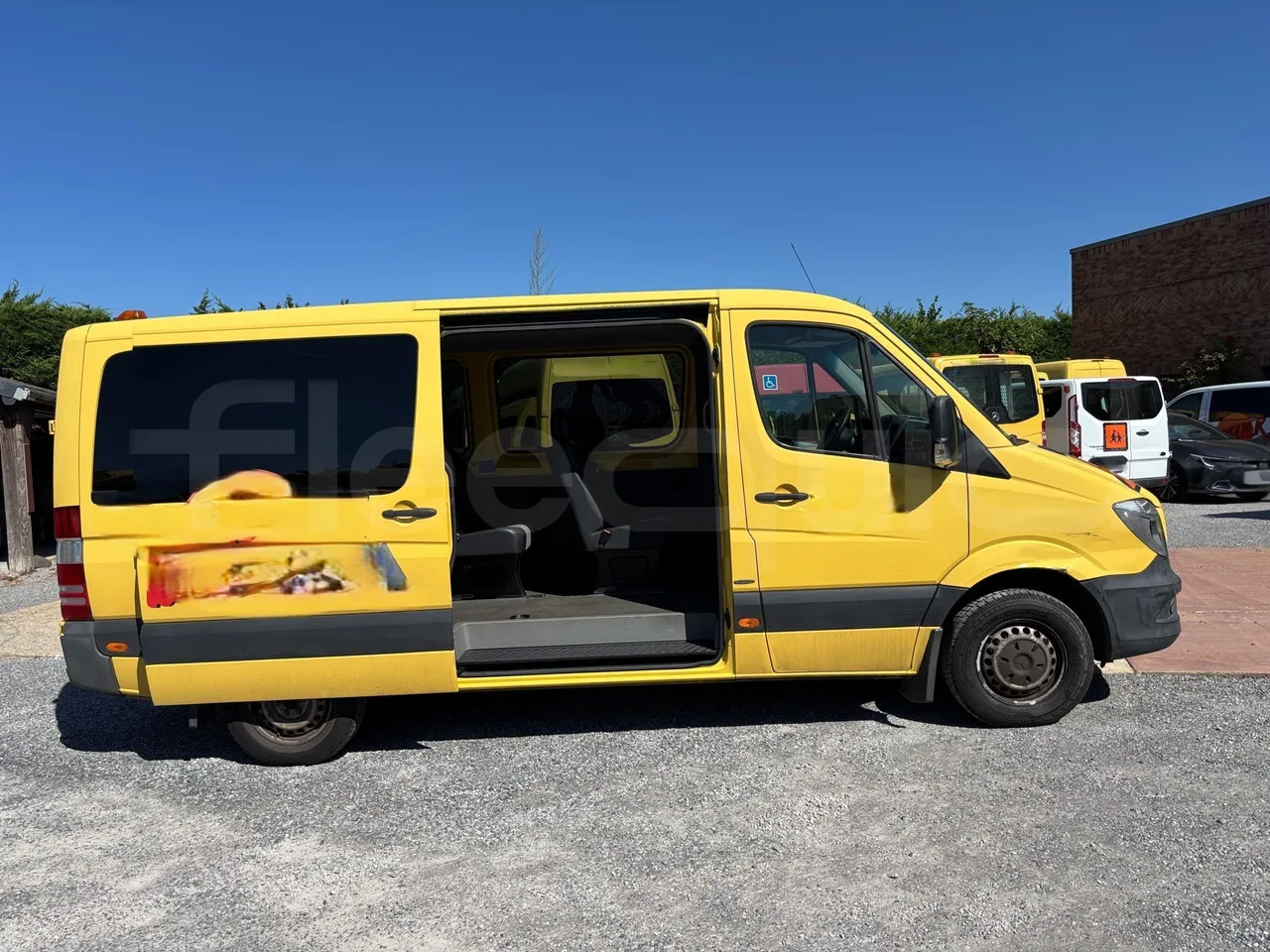 Mercedes-Benz Sprinter - Right Side Doors Open