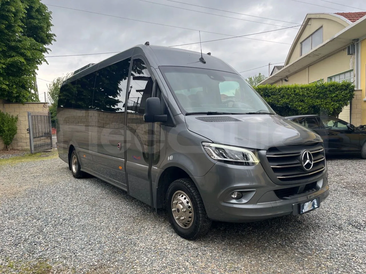 Mercedes-Benz Sprinter 906BB55 - Euro6 - 140kW - 7.367mt - 3/4 front right doors