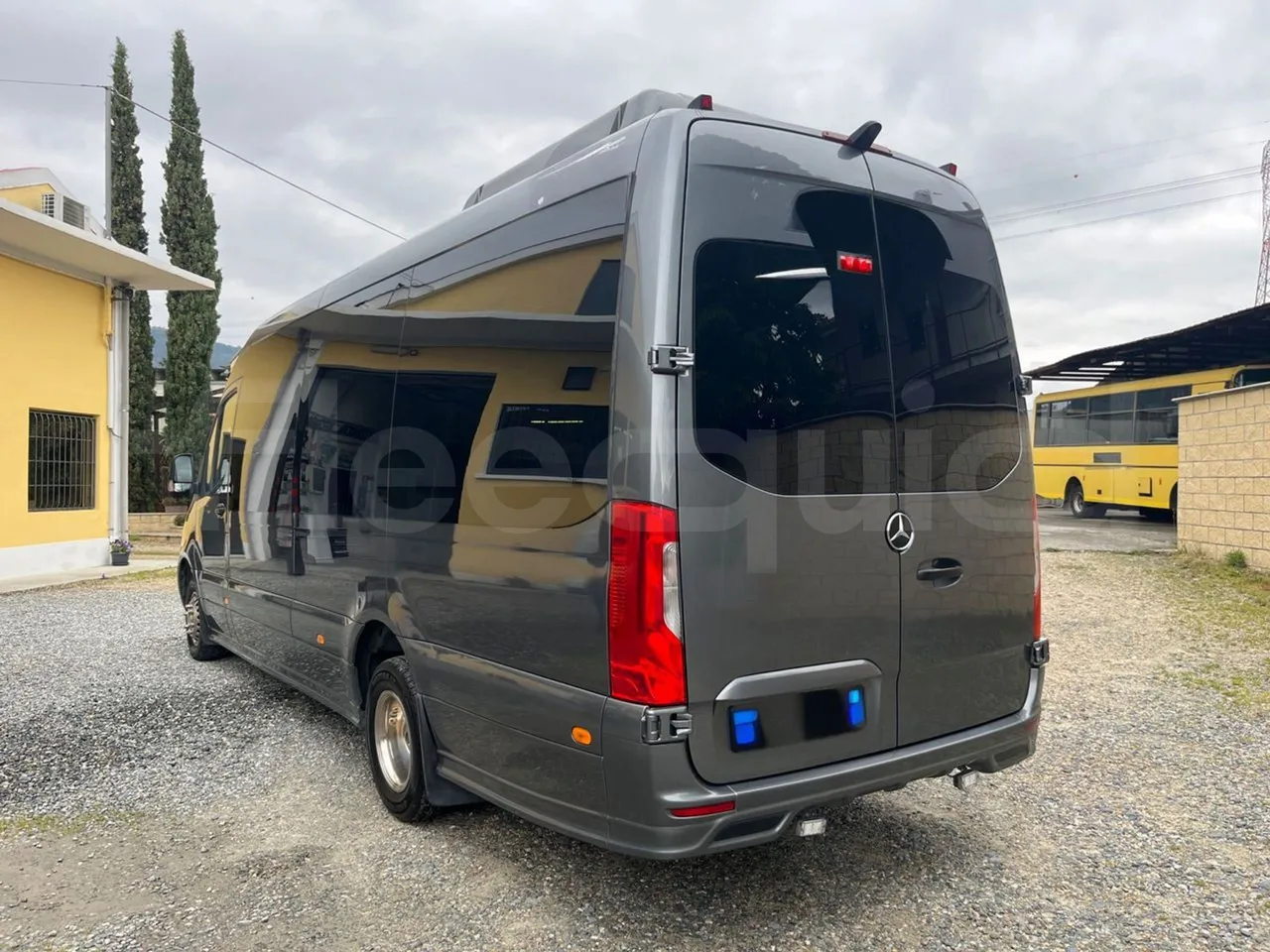 Mercedes-Benz Sprinter 906BB55 - Euro6 - 140kW - 7.367mt - 3/4 left rear side