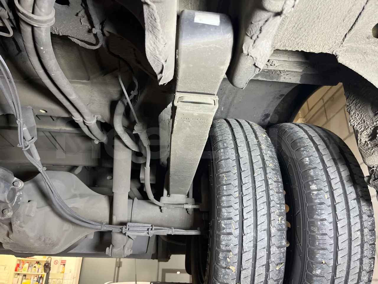 Mercedes-Benz Sprinter 906BB55 - Euro6 - 140kW - 7.367mt - axel 2 air springs 1 left