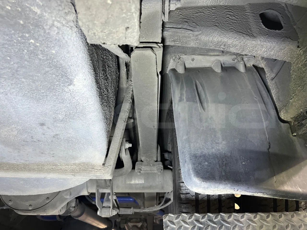 Mercedes-Benz Sprinter 906BB55 - Euro6 - 140kW - 7.367mt - axel 2 air springs 1 right