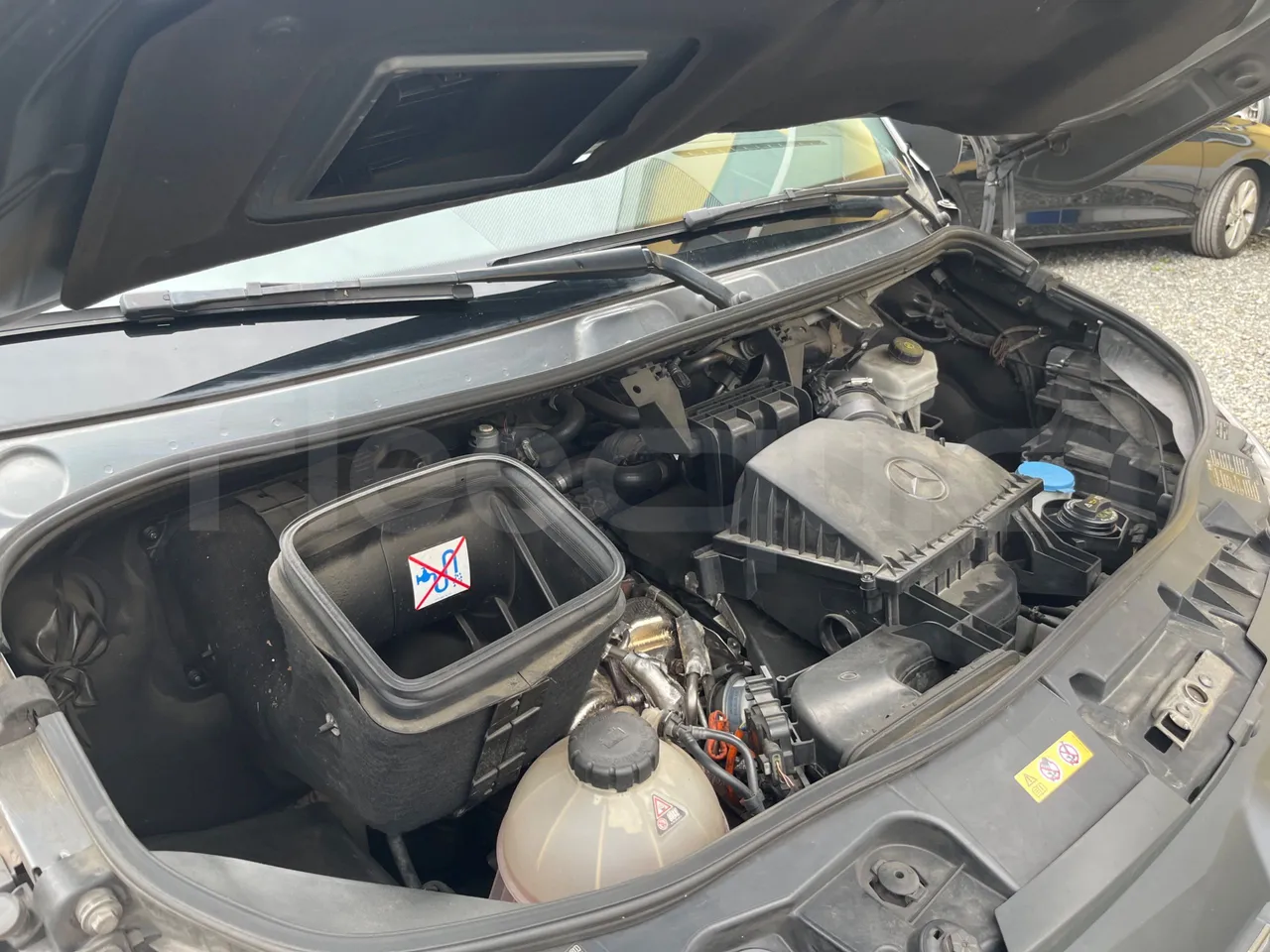 Mercedes-Benz Sprinter 906BB55 - Euro6 - 140kW - 7.367mt - air conditioning compressor