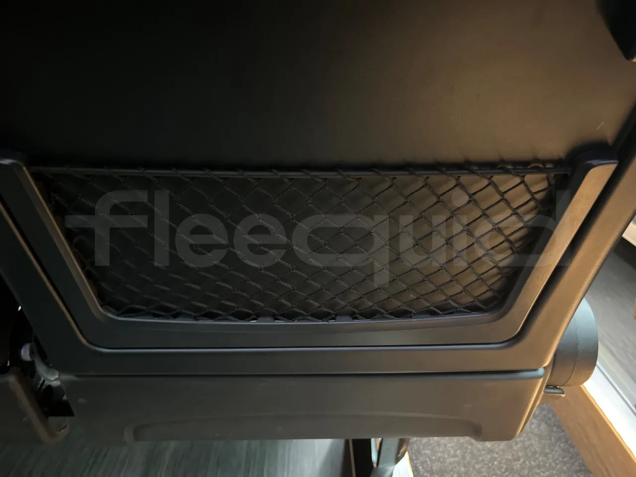 Mercedes-Benz Sprinter 906BB55 - Euro6 - 140kW - 7.367mt - mesh detail photo