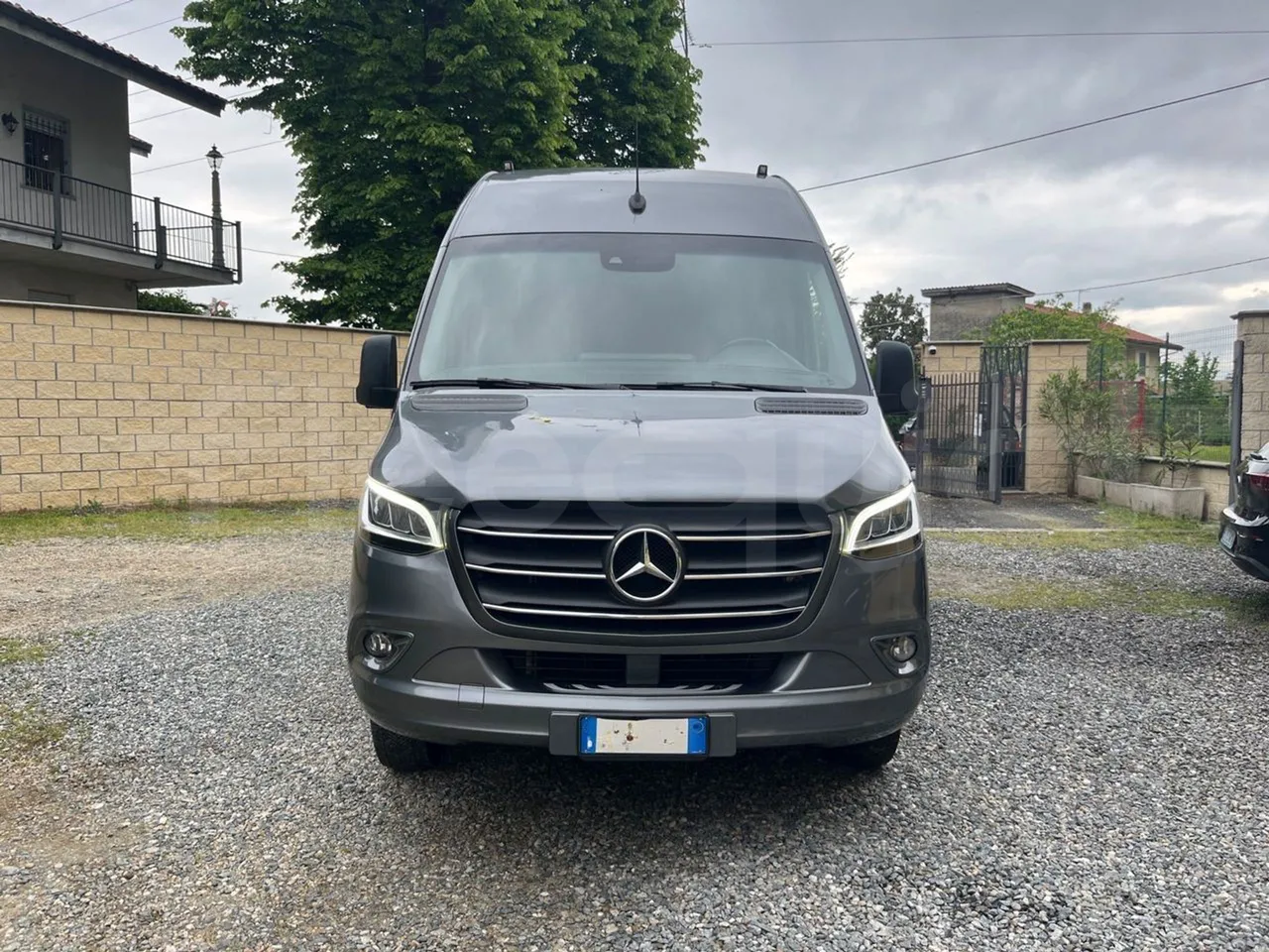 Mercedes-Benz Sprinter 906BB55 - Euro6 - 140kW - 7.367mt - front photo