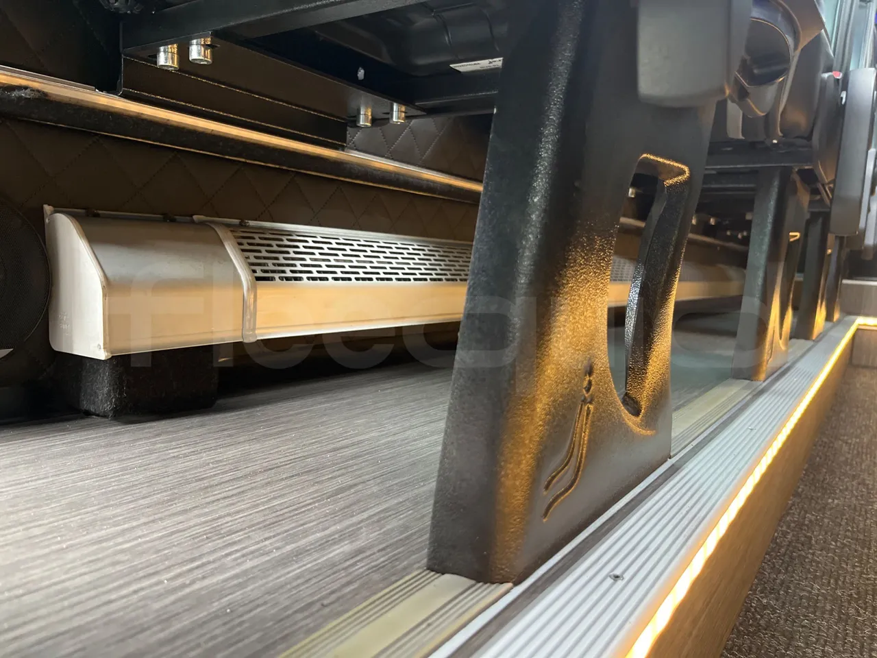 Mercedes-Benz Sprinter 906BB55 - Euro6 - 140kW - 7.367mt - roof hatch 3