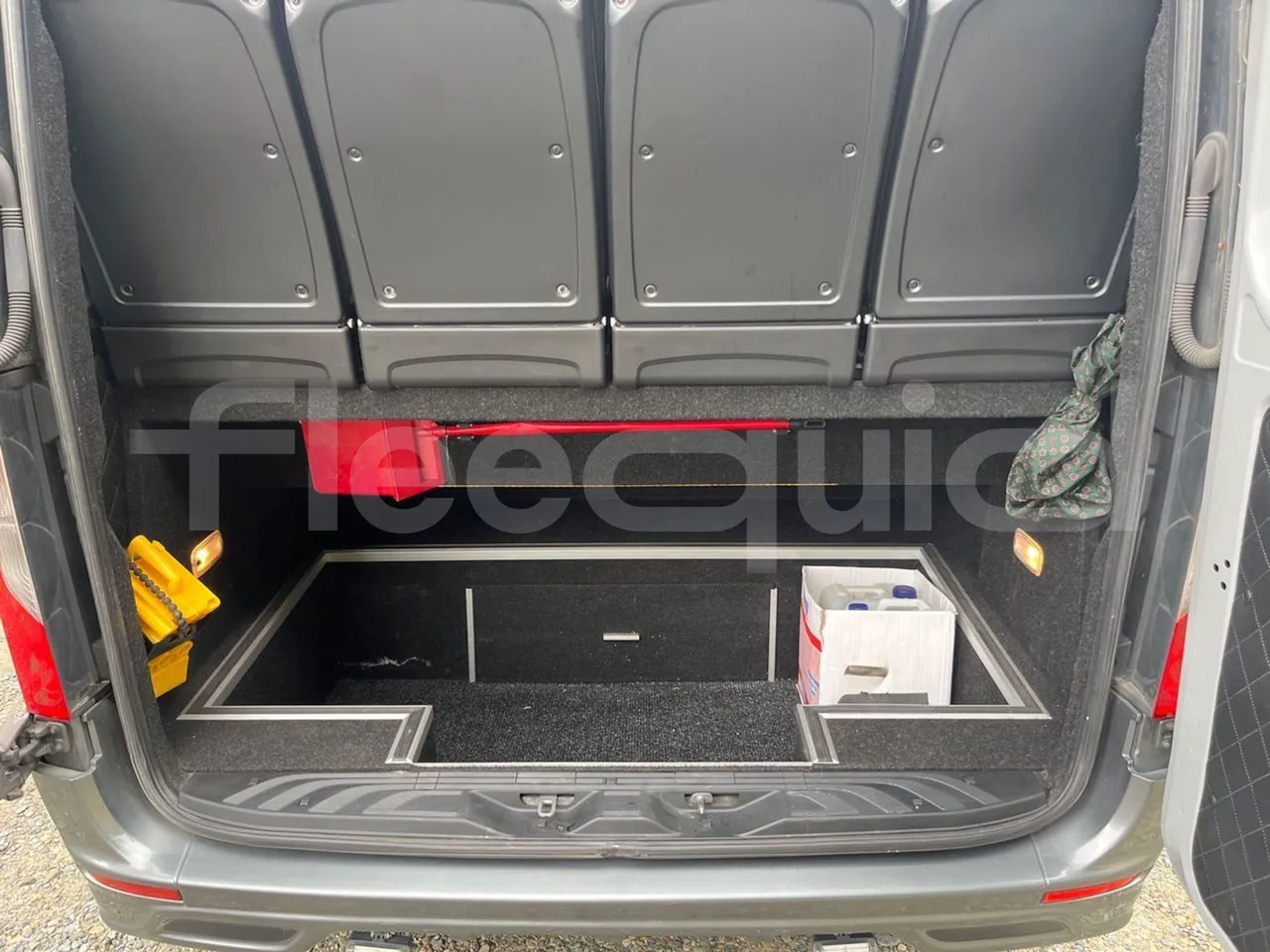Mercedes-Benz Sprinter 906BB55 - Euro6 - 140kW - 7.367mt - luggage rack photo