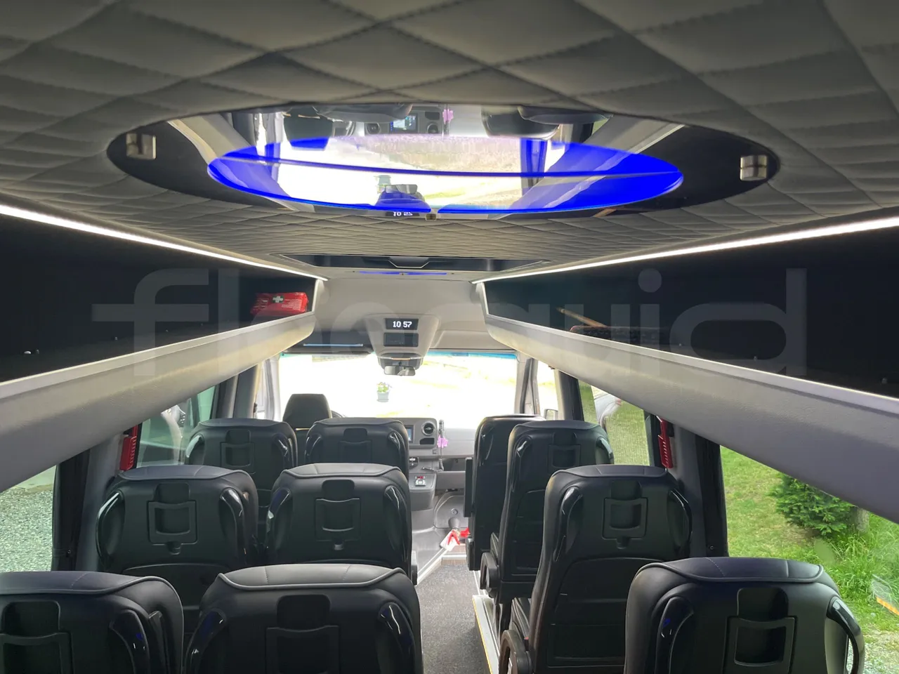 Mercedes-Benz Sprinter 906BB55 - Euro6 - 140kW - 7.367mt - overhead compartments photo