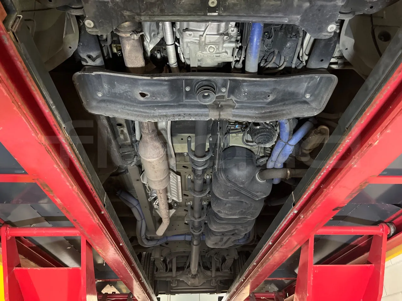 Mercedes-Benz Sprinter 906BB55 - Euro6 - 140kW - 7.367mt - gearbox plate photo