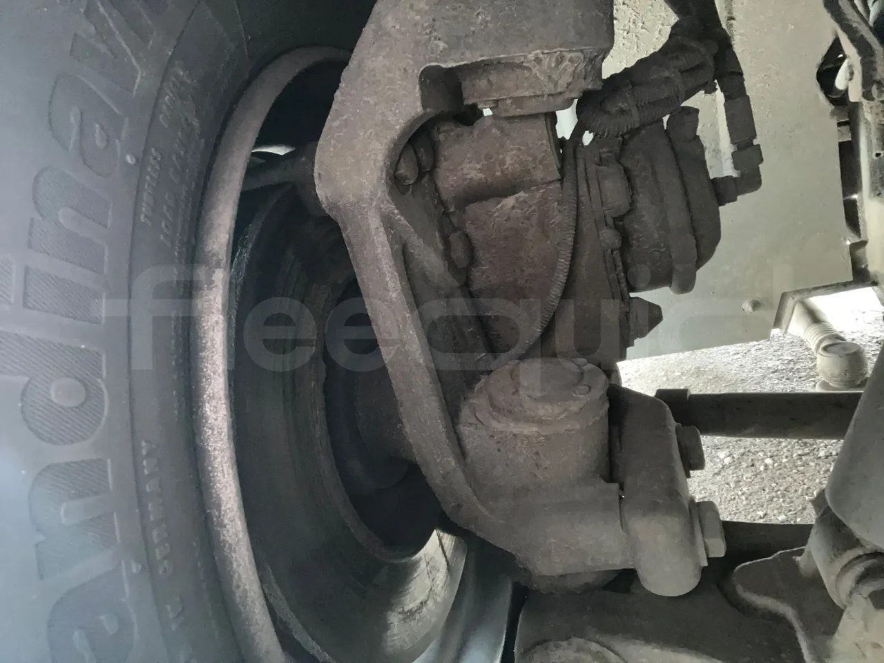 Isuzu Visigo 56L1DDA61 -EUR6 -182kW - 9.560m - front discs left