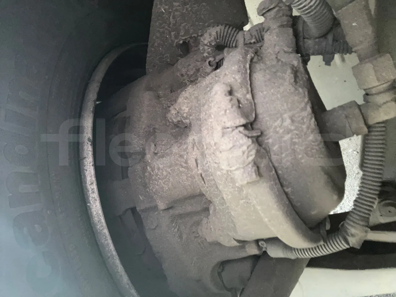 Isuzu Visigo 56L1DDA61 -EUR6 -182kW - 9.560m - front discs right