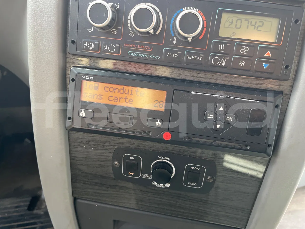 Isuzu Visigo 56L1DDA61 -EUR6 -182kW - 9.560m - Tachograph