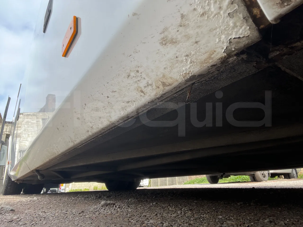 Isuzu Visigo 56L1DDA61 -EUR6 -182kW - 9.560m - front undercarriage from front