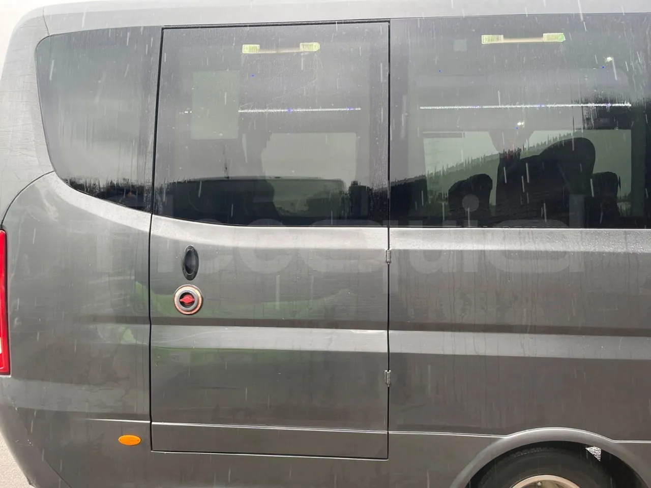 Iveco Ferqui S327C - Euro 6 - 132 kW - 8.470 mt - front door 2 open