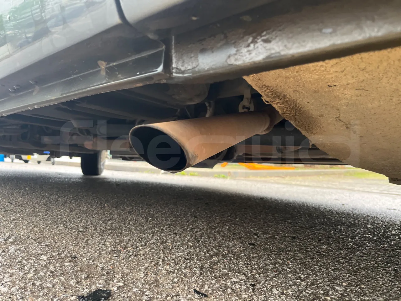 Iveco Ferqui S327C - Euro 6 - 132 kW - 8.470 mt - exhaust photo