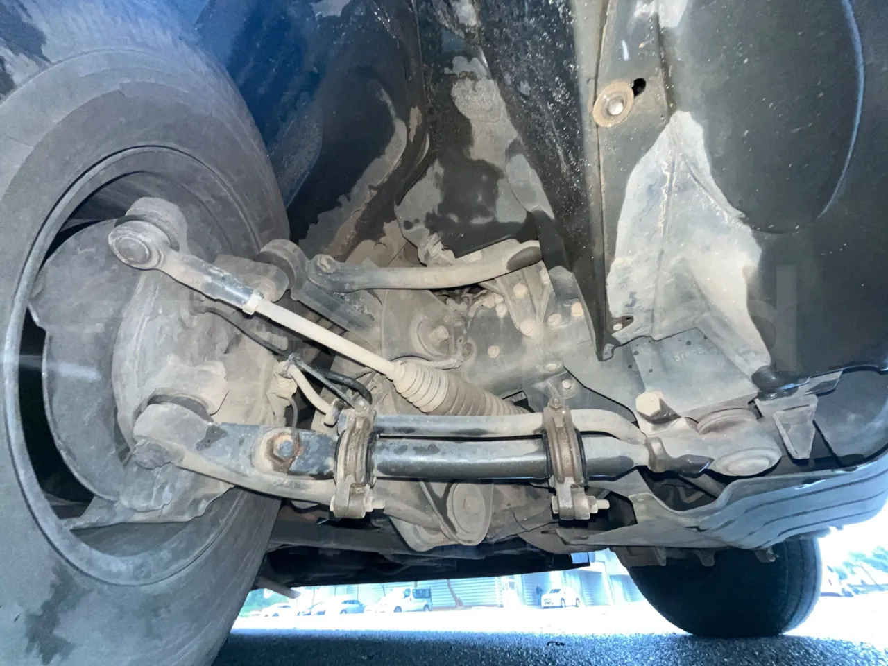 Iveco Ferqui S327C - Euro 6 - 132 kW - 8.470 mt - front air springs right