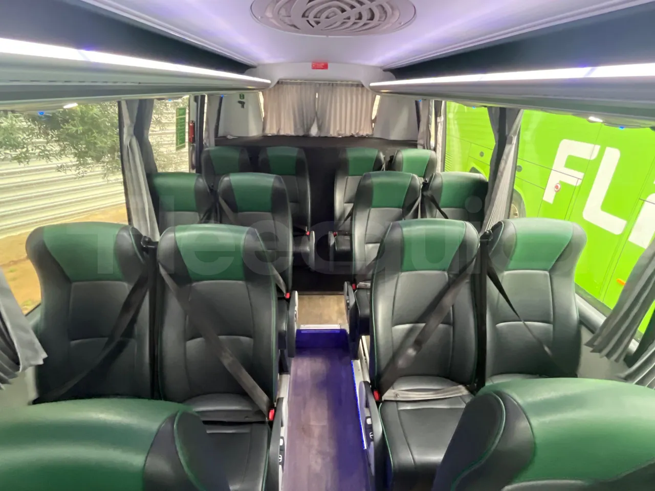 Iveco Ferqui S327C - Euro 6 - 132 kW - 8.470 mt - interior reverse seats driver height