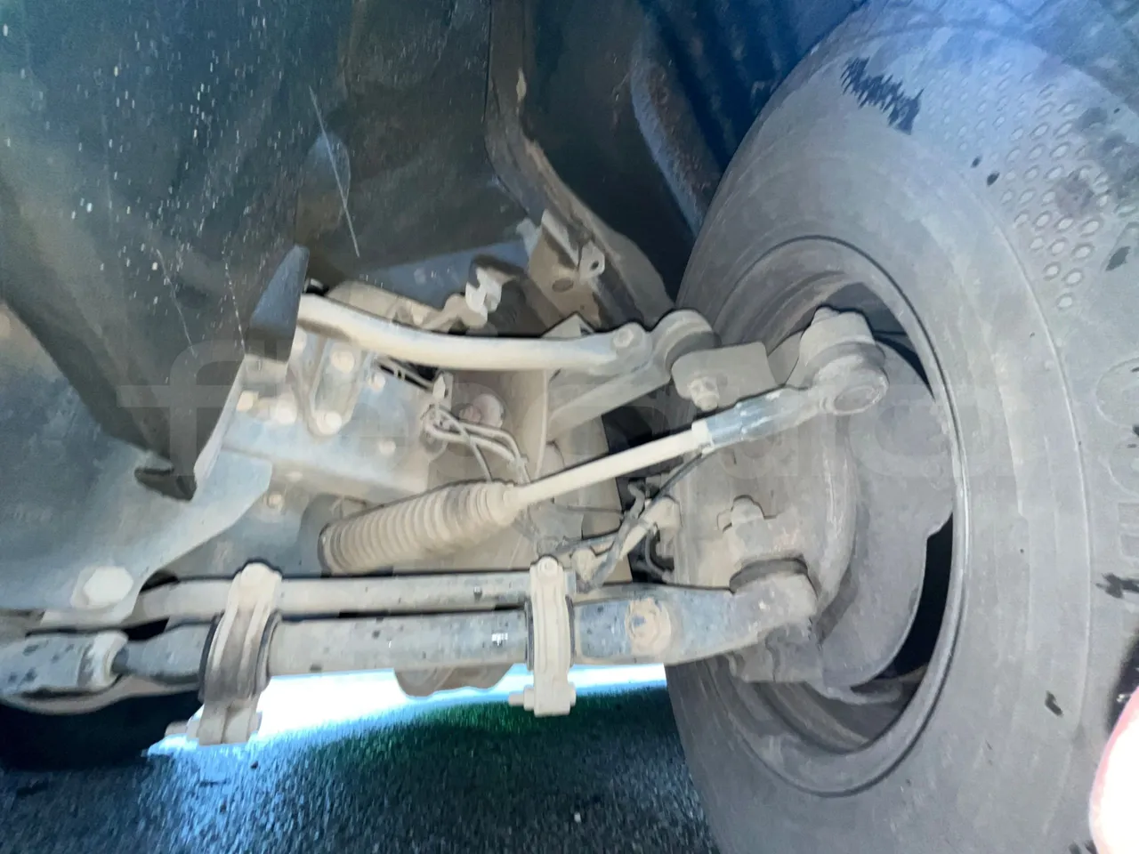 Iveco Ferqui S327C - Euro 6 - 132 kW - 8.470 mt - front axle left side