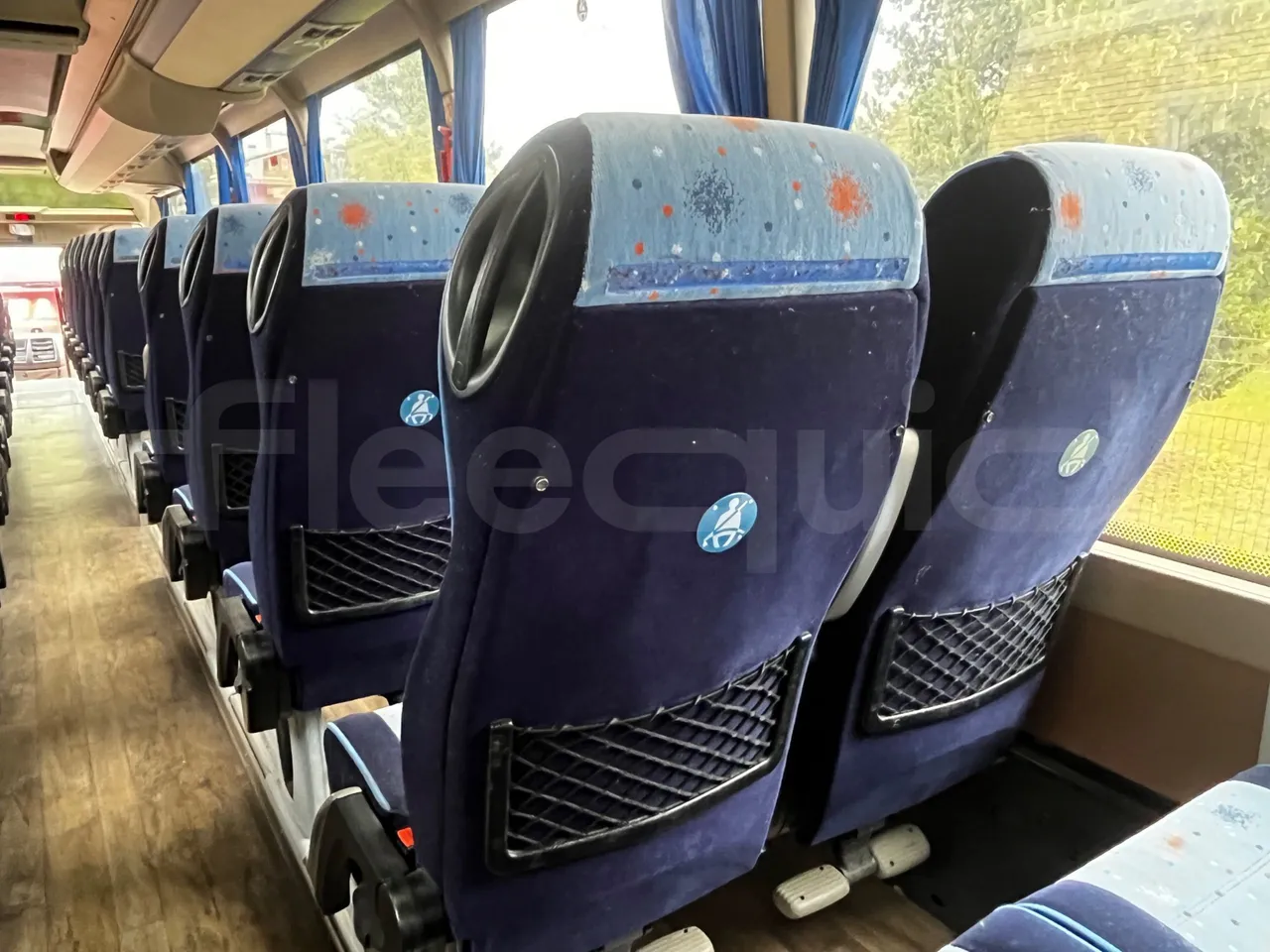 Iveco Magelys - forward view middle aisle