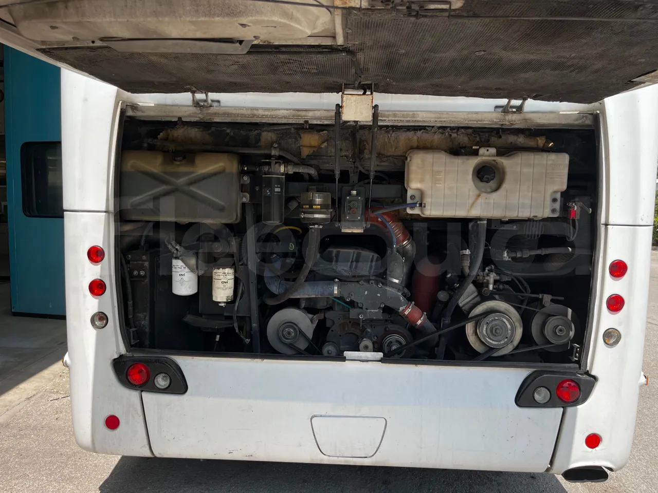 Iveco Magelys - rear hatch open