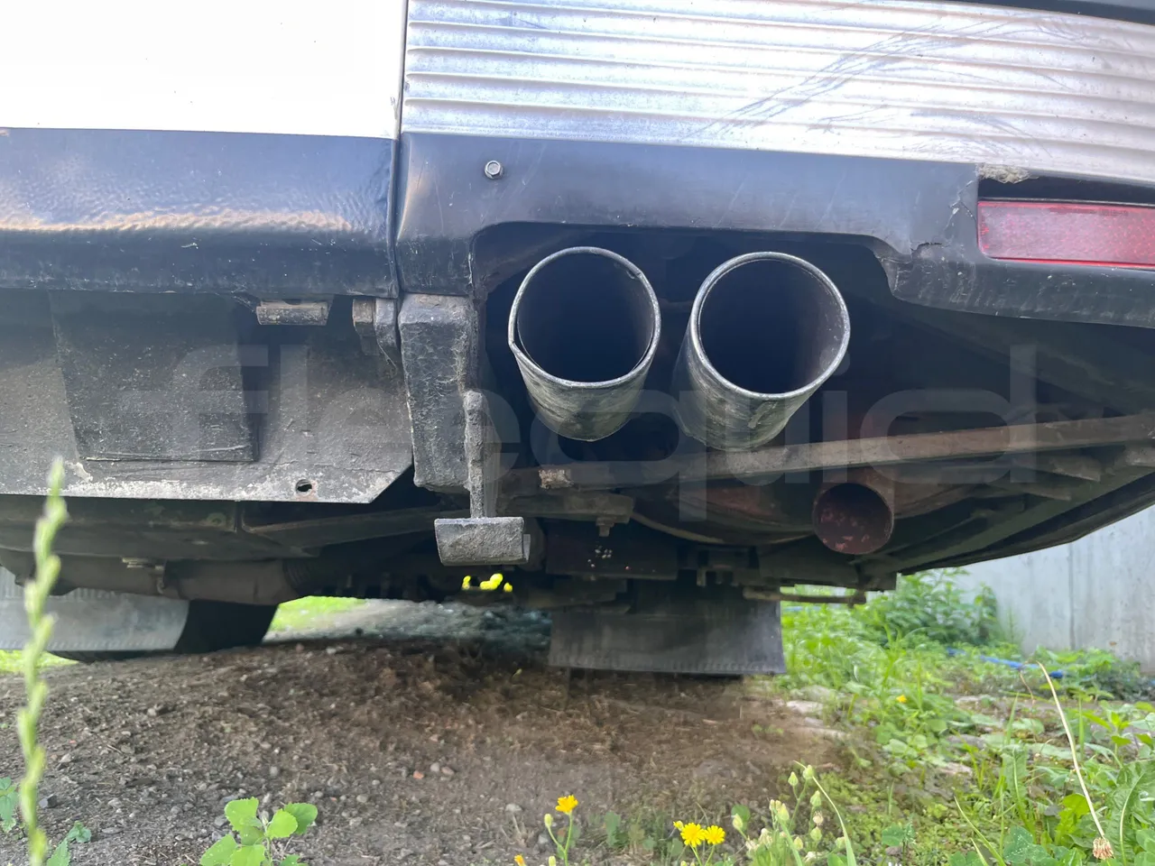 Setra S 210 HL58 - EUR0 - 165kW - 9.34m - exhaust photo