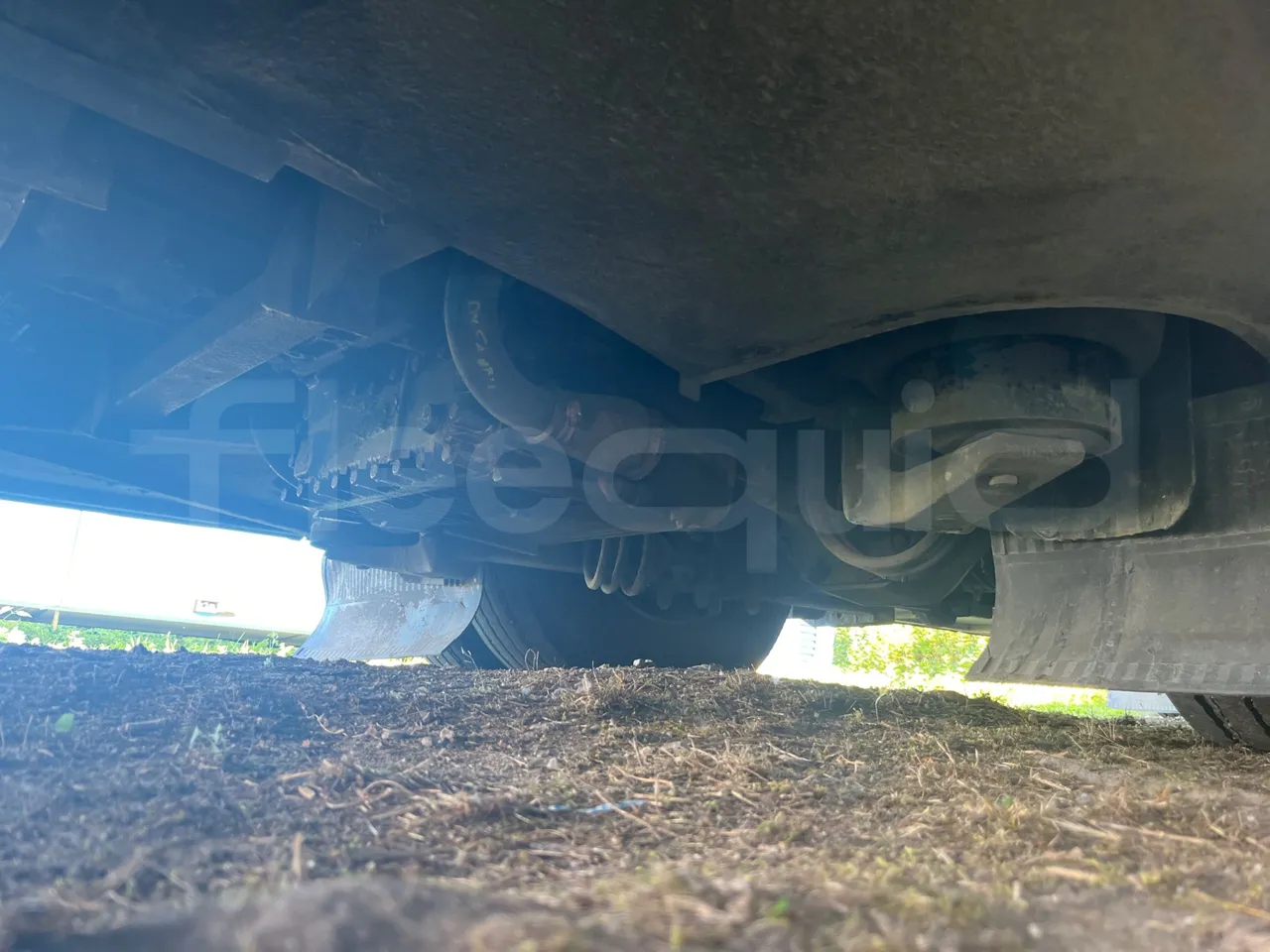 Setra S 210 HL58 - EUR0 - 165kW - 9.34m - axle 3 left side
