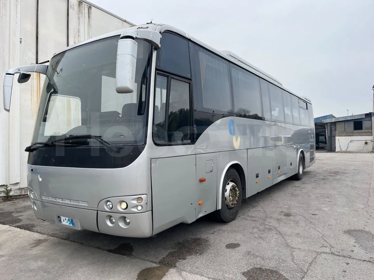 Temsa Safari TB162R - Euro3 - 265kW - 12mt - 3/4 front left