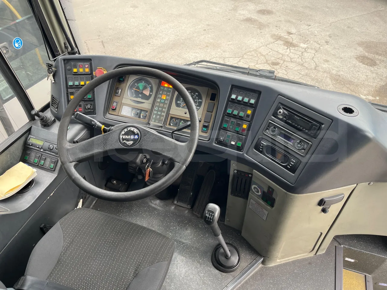 Temsa Safari TB162R - Euro3 - 265kW - 12mt - buttons panels on