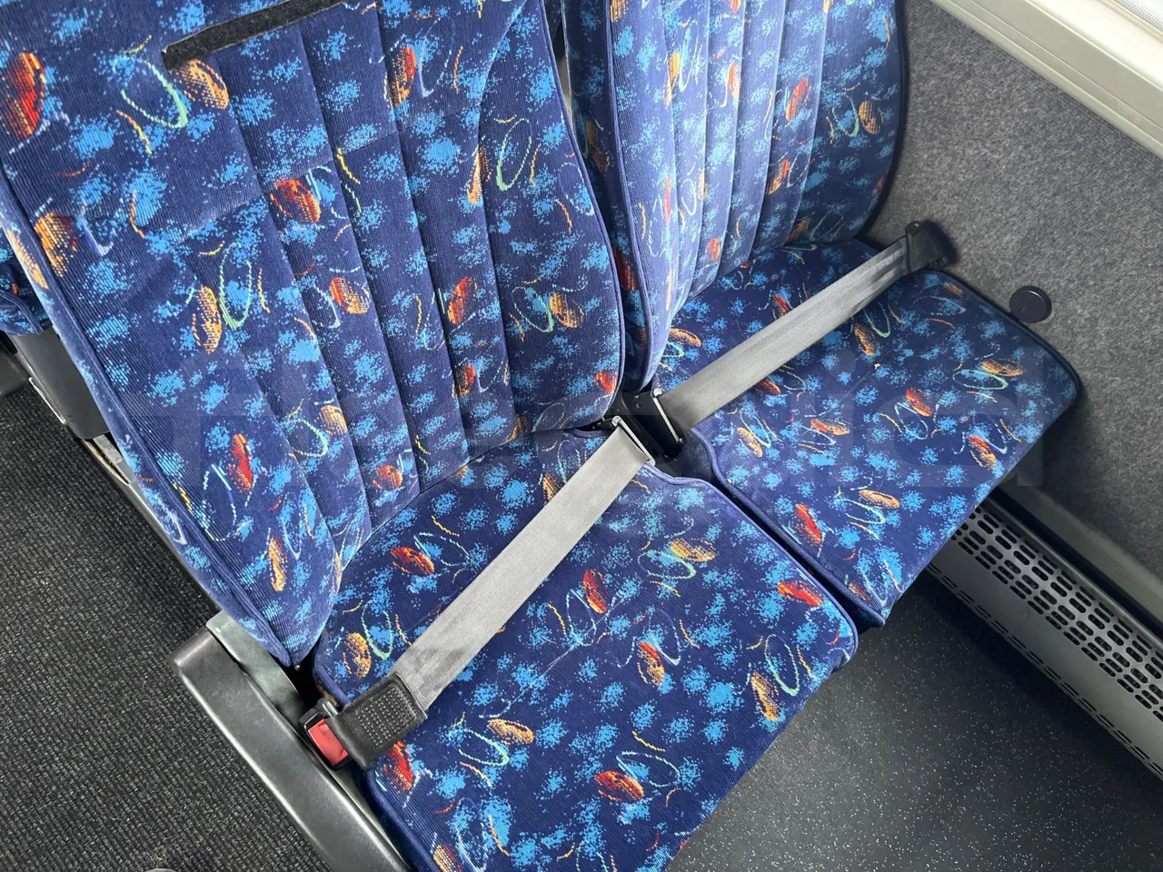 Temsa Safari TB162R - Euro3 - 265kW - 12mt - central seat safety belt