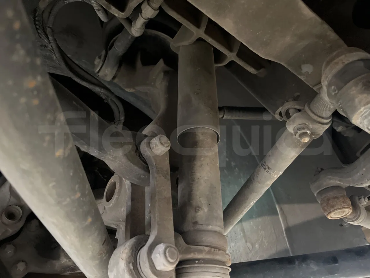 Temsa Safari TB162R - Euro3 - 265kW - 12mt - front shock absorbers left