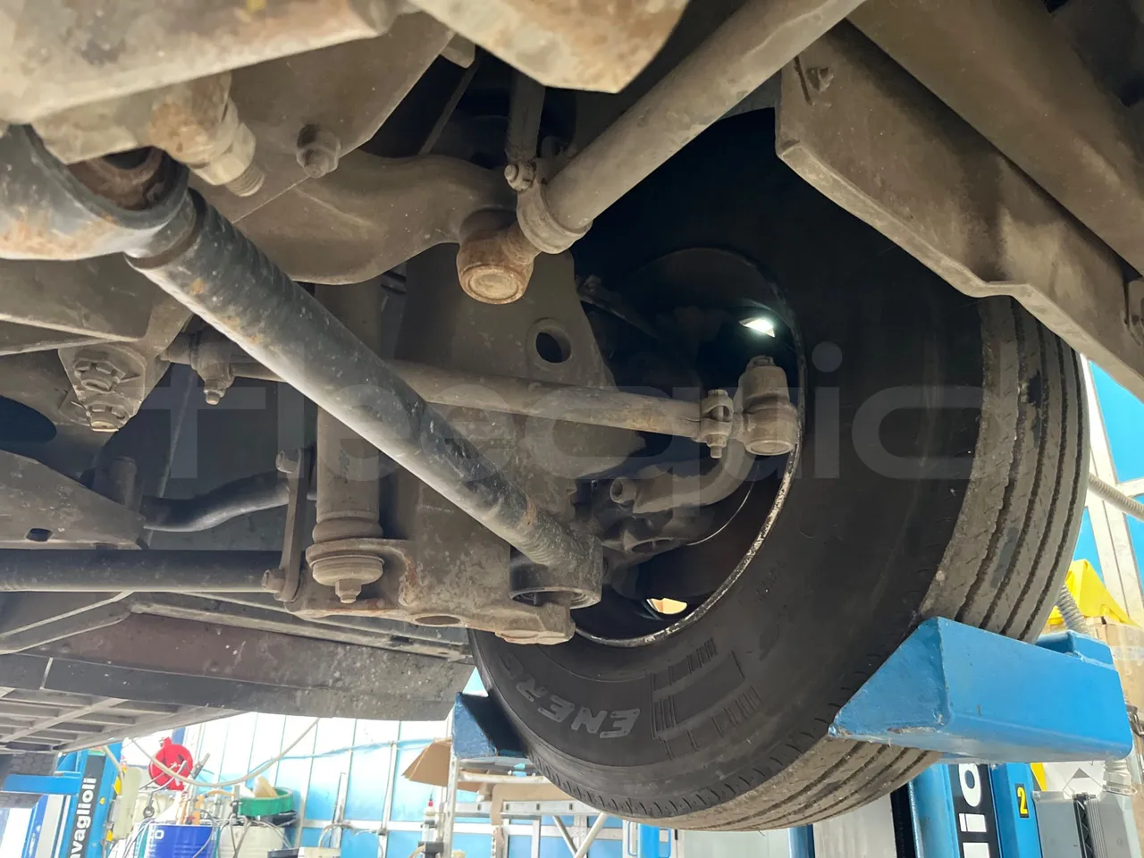 Temsa Safari TB162R - Euro3 - 265kW - 12mt - front axle left side