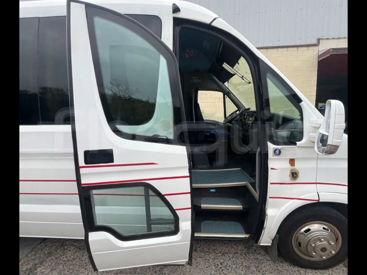 Iveco A50C17 CA1S1B-1E1DM/ Euro 5 - 125 Kw - 7.8 Mt - front door 1 open