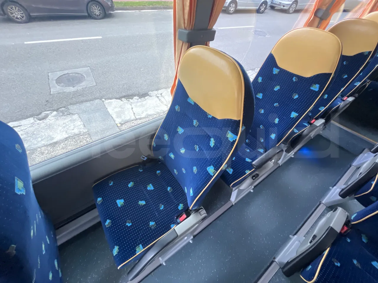 Iveco A50C17 CA1S1B-1E1DM/ Euro 5 - 125 Kw - 7.8 Mt - single seat detail
