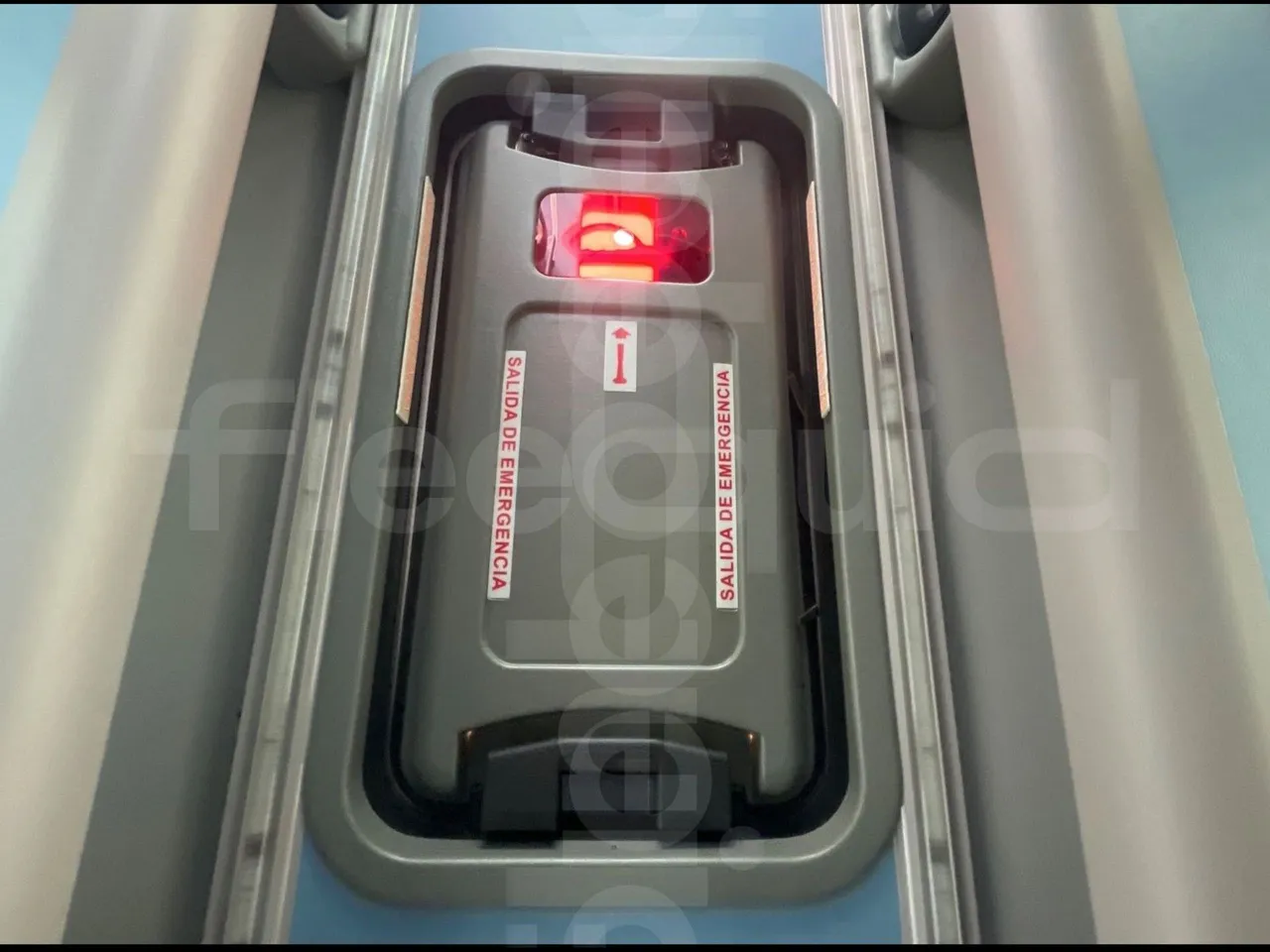 Iveco A50C17 CA1S1B-1E1DM/ Euro 5 - 125 Kw - 7.8 Mt - roof hatch 1