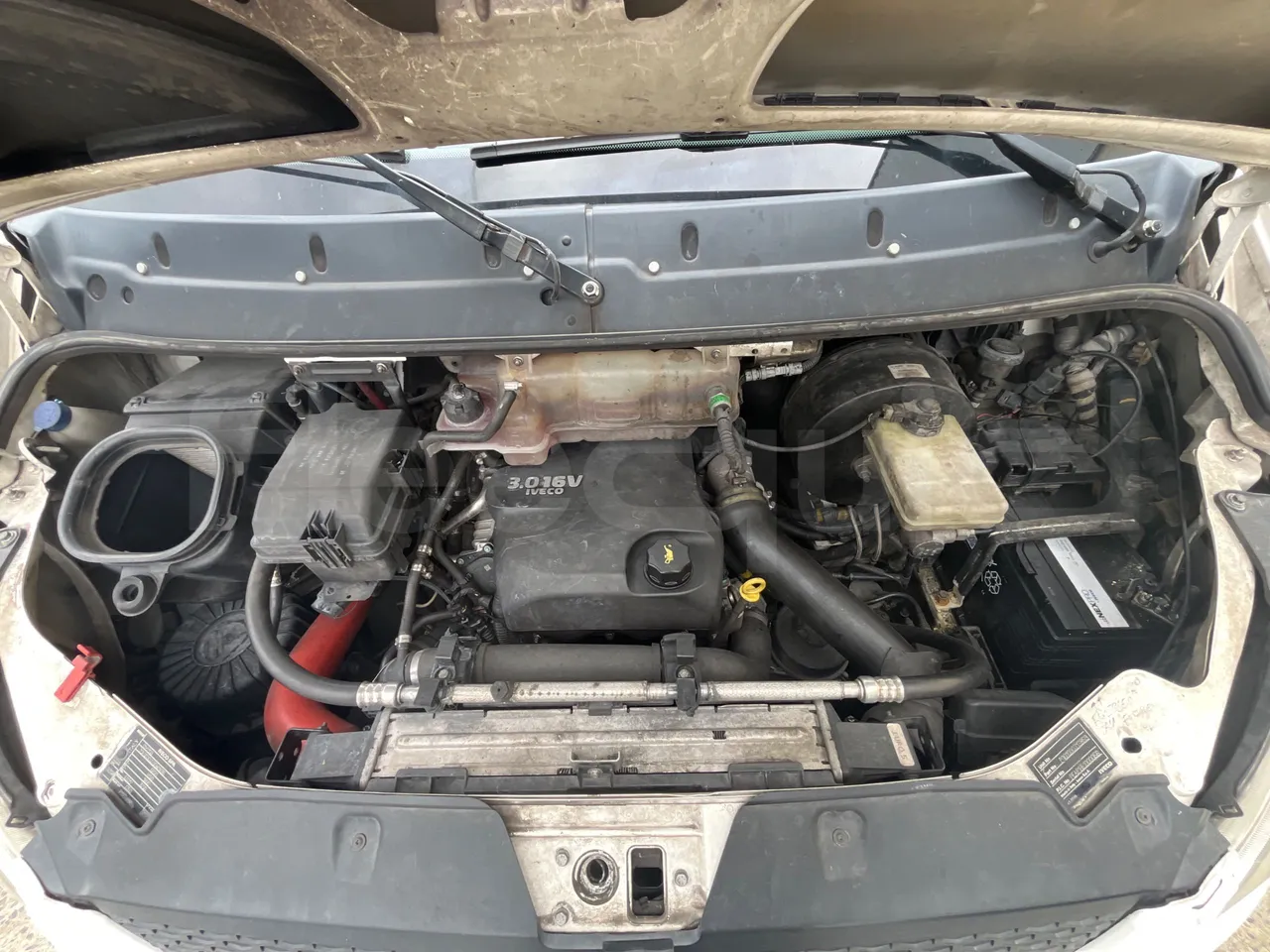 Iveco A50C17 CA1S1B-1E1DM/ Euro 5 - 125 Kw - 7.8 Mt - rear hatch open