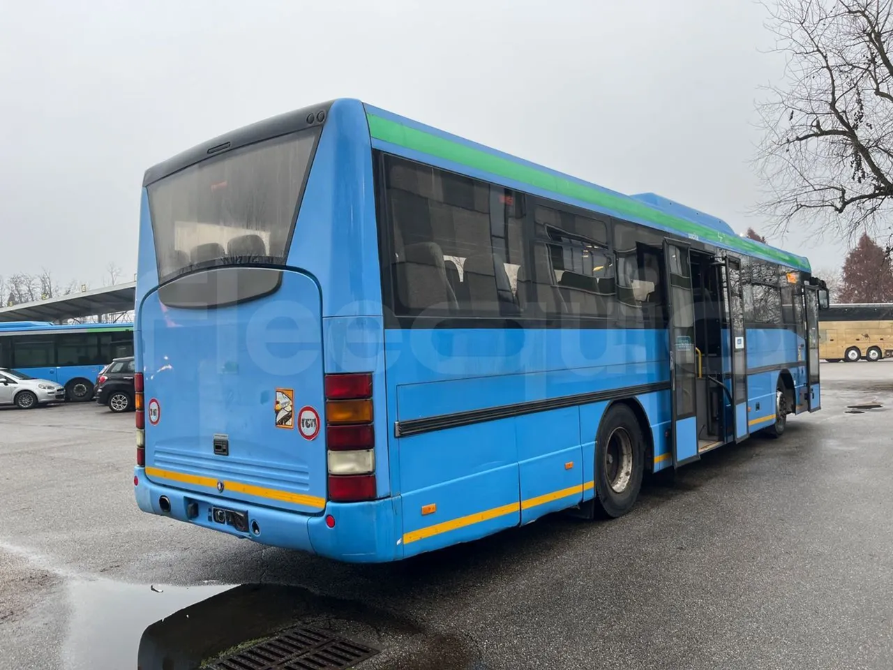 Scania Omniline IL94IB - Euro3 - 221kW - 12mt - 3/4 right rear doors open