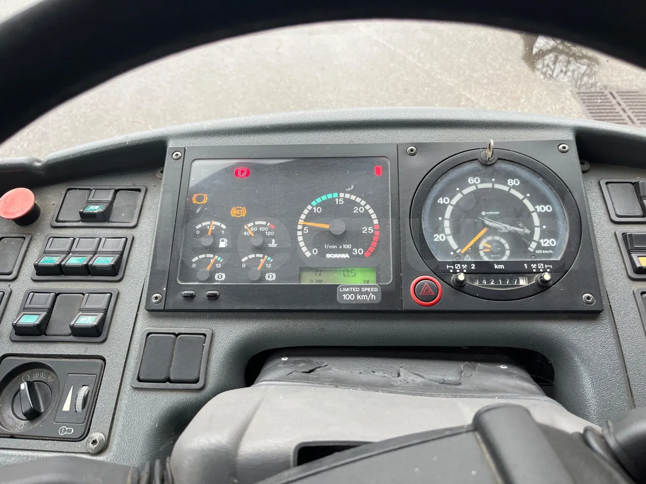 Scania Omniline IL94IB - Euro3 - 221kW - 12mt - dashboard lights on