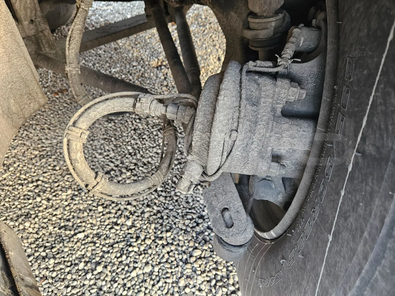 Vdl Futura 501E1 - Euro6 - 320kW - 12.875mt - front brake calipers left