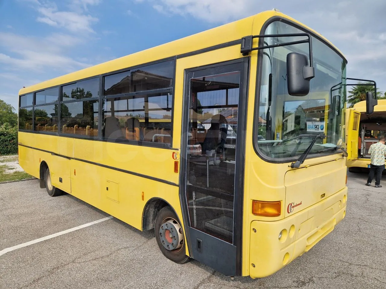 Iveco Cacciamali C5032 -EUR3 -154kW -9.3m - 3/4 front right doors (mandatory for bus to scrap)