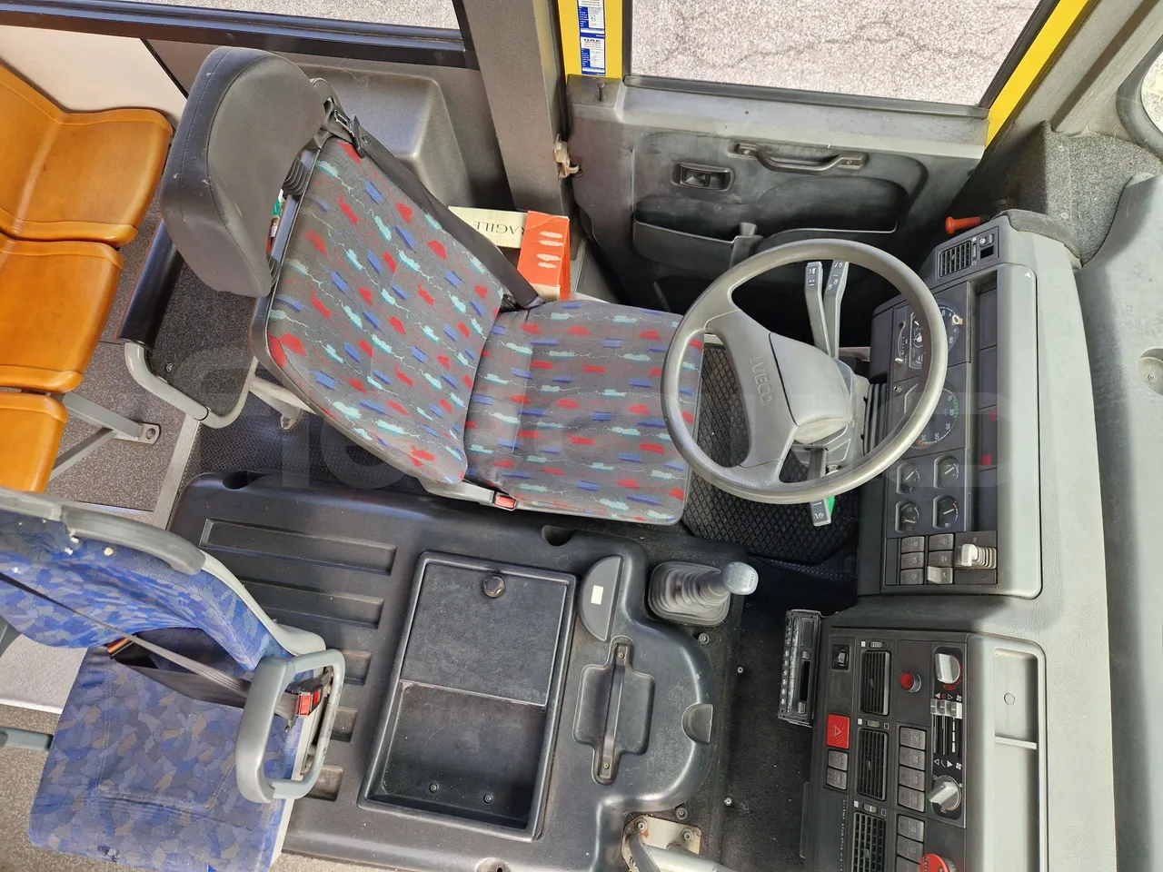 Iveco Cacciamali C5032 -EUR3 -154kW -9.3m - onboard devices 3