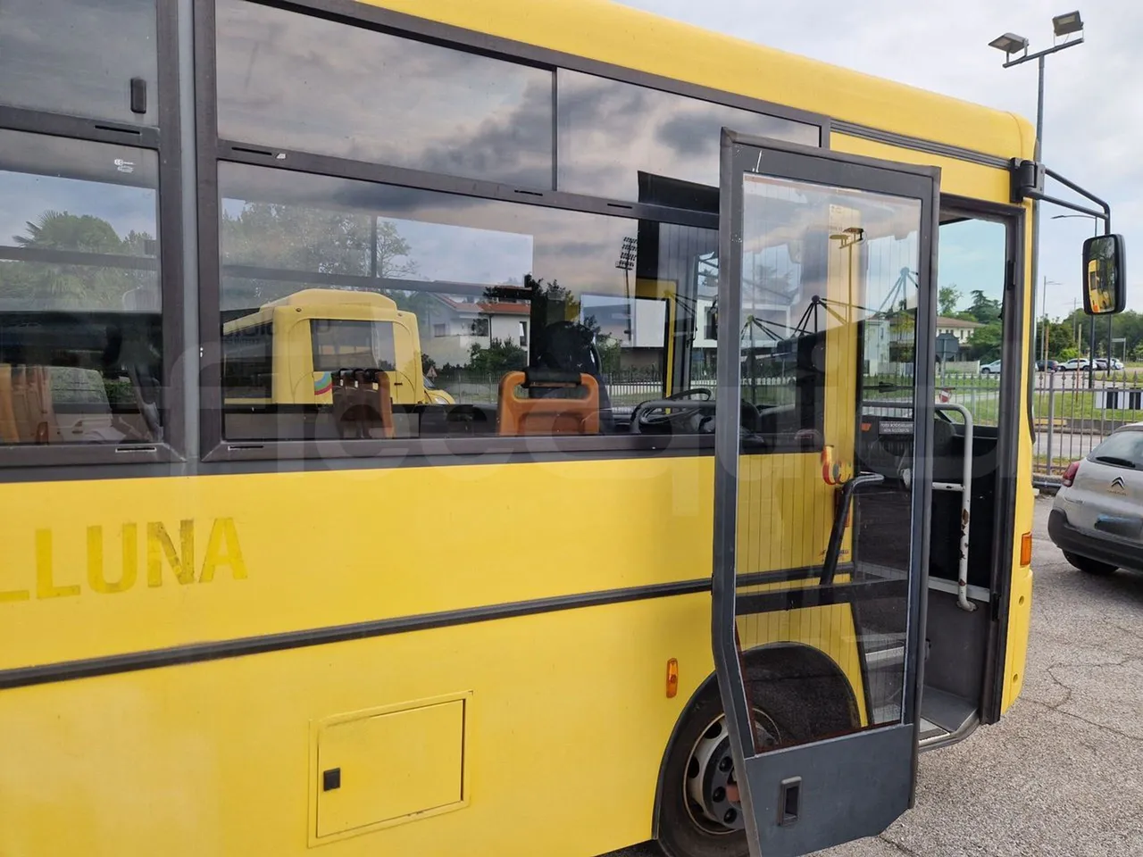 Iveco Cacciamali C5032 -EUR3 -154kW -9.3m - platform open photo