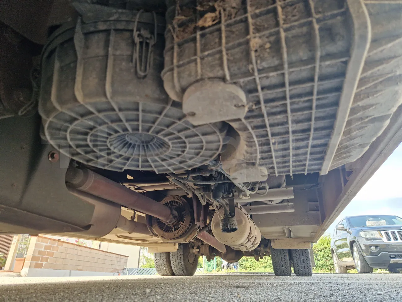 Iveco Cacciamali C5032 -EUR3 -154kW -9.3m - central undercarriage photo