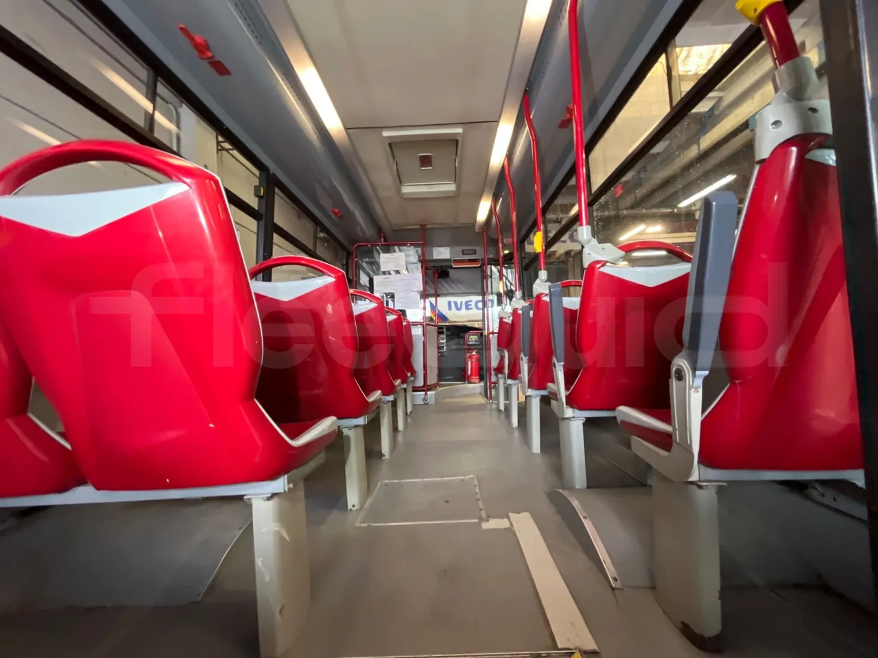 Iveco Daily 70C17 - EUR5 - 125kW - 7.510m - seat brackets photo