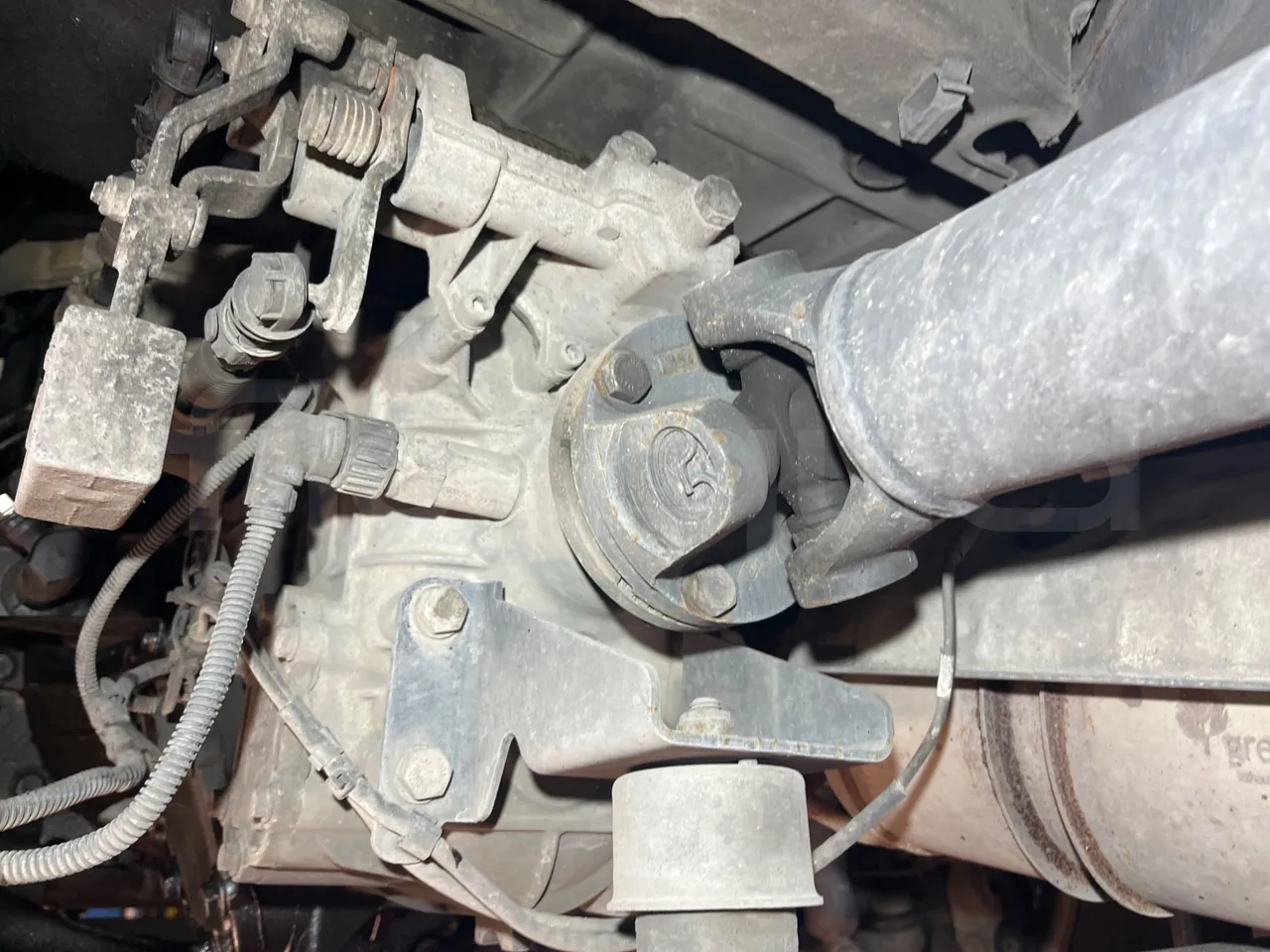 Iveco Daily 70C17 - EUR5 - 125kW - 7.510m - driveshaft photo