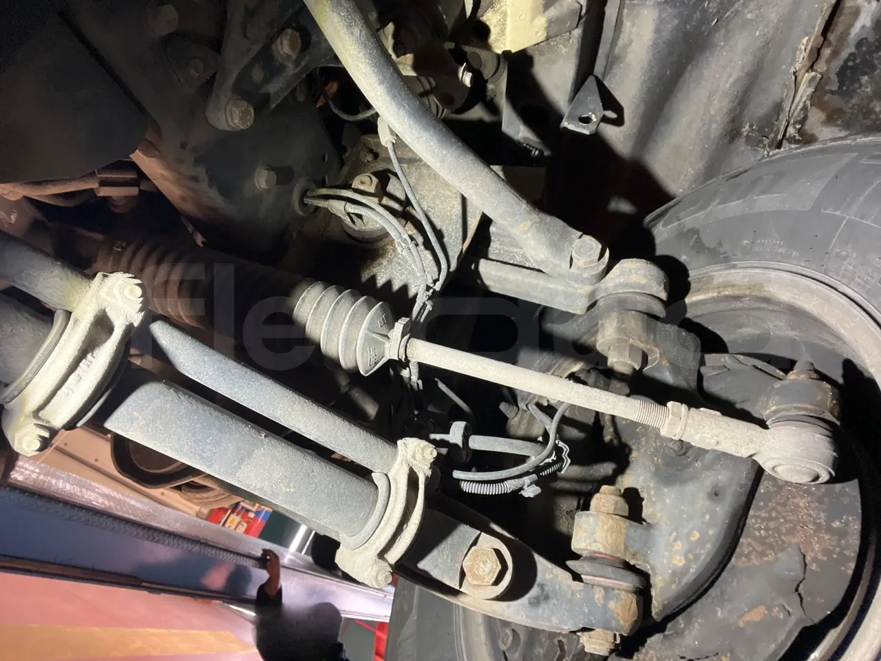 Iveco Daily 70C17 - EUR5 - 125kW - 7.510m - front air springs left