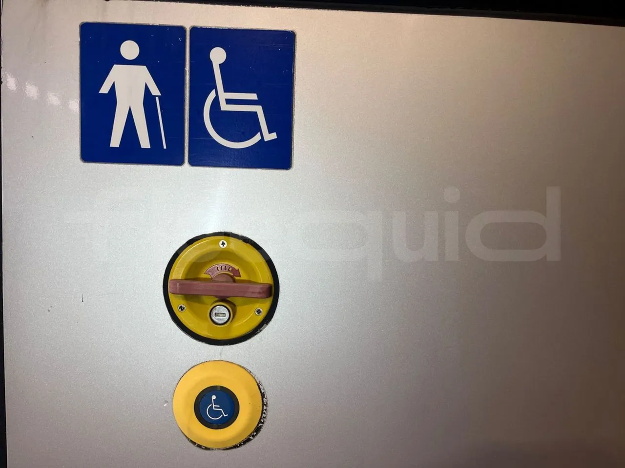 Iveco Daily 70C17 - EUR5 - 125kW - 7.510m - turntable external (18m)