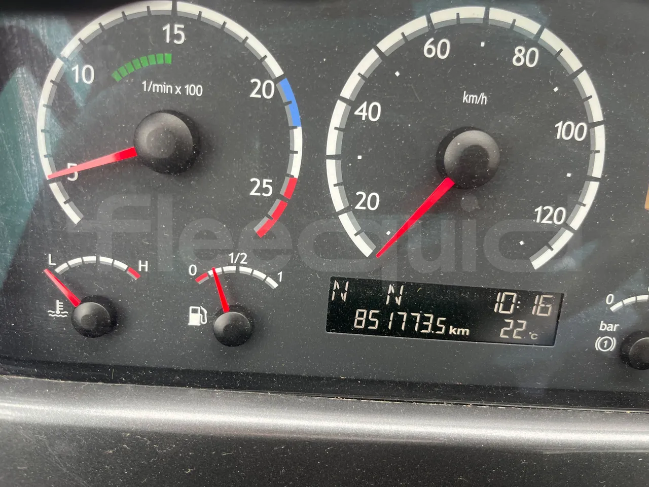 Scania Marcopolo K420EB4x2 - Euro4 - 309kw -12m - dashboard lights on